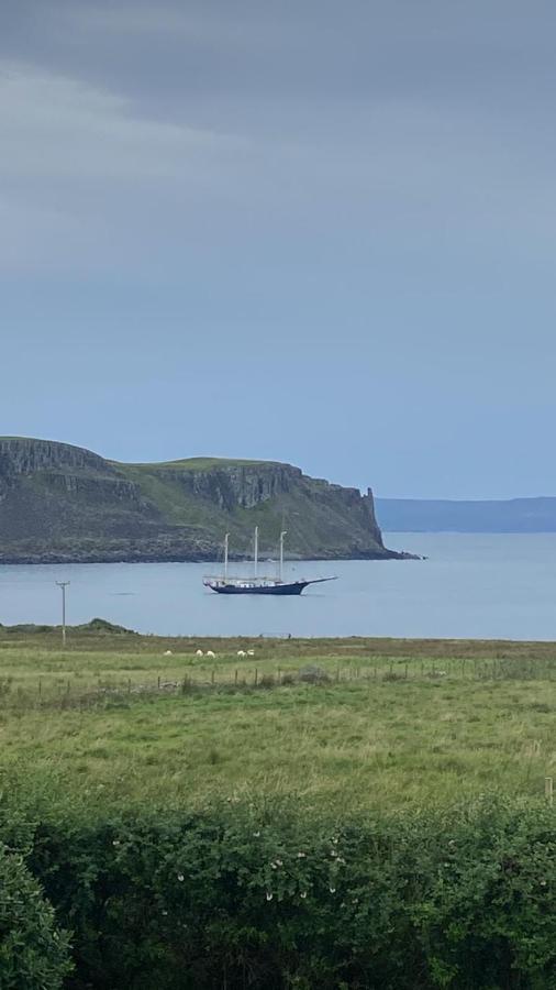 Kilmuir Flora'S Cliff View别墅 外观 照片